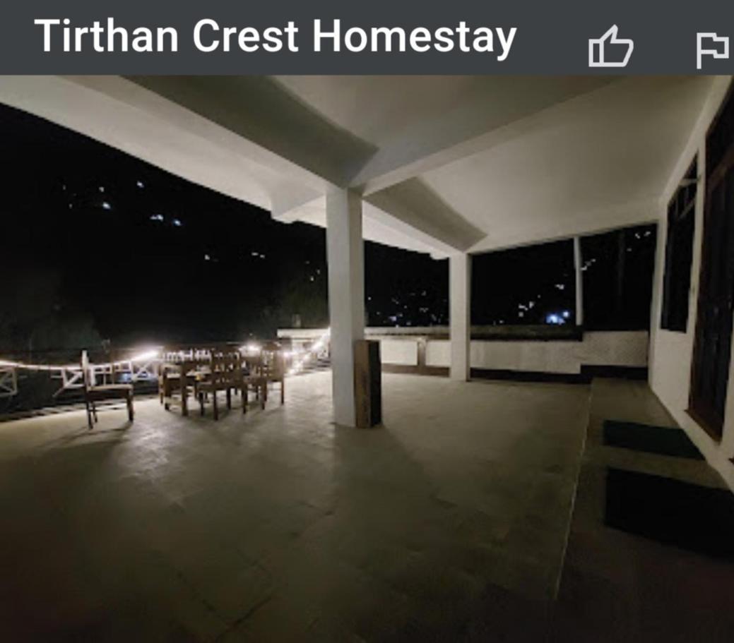Banjār Tirthan Crest Homestay المظهر الخارجي الصورة