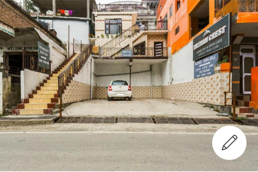 Banjār Tirthan Crest Homestay المظهر الخارجي الصورة